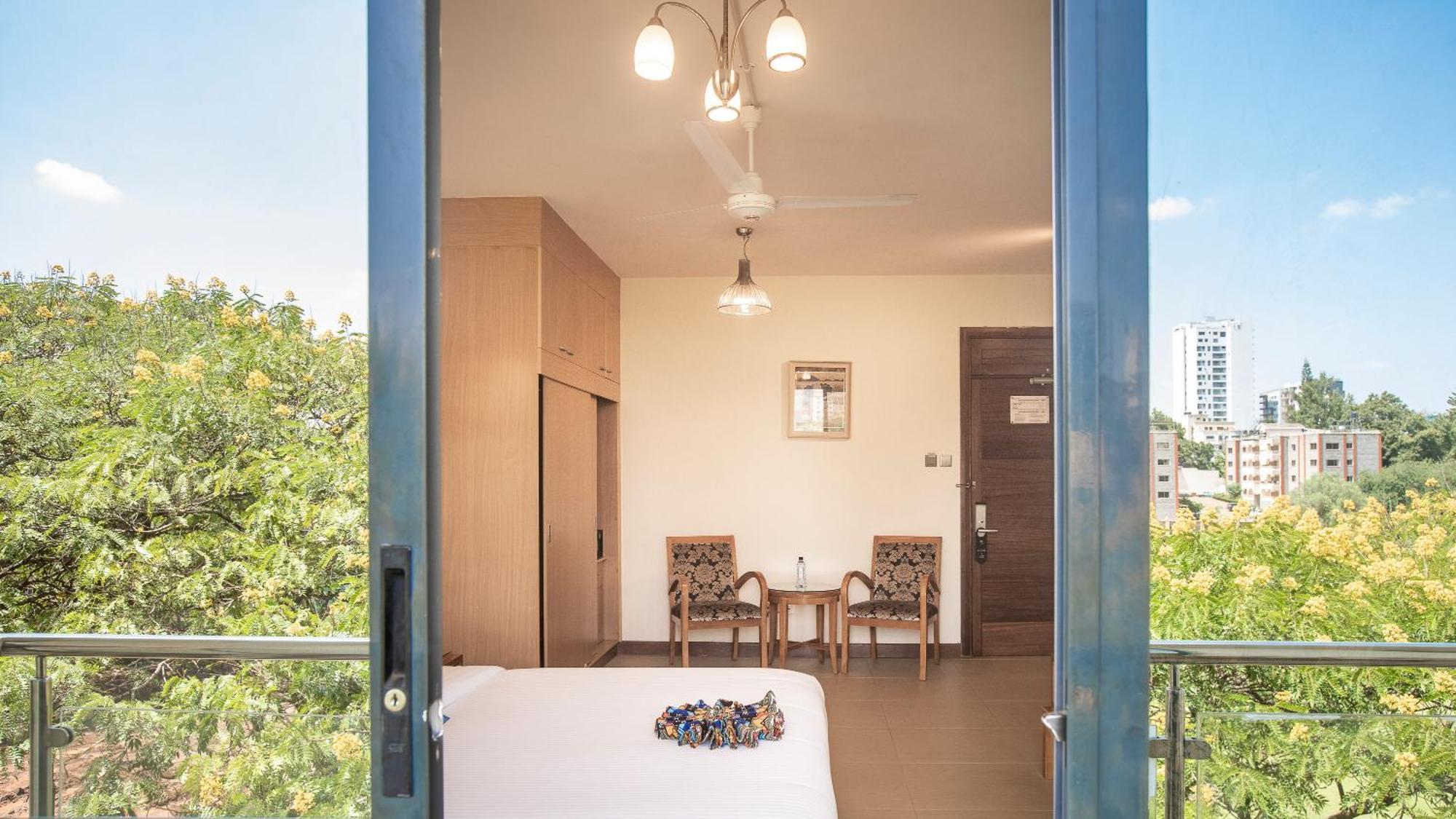 Lotos Inn & Suites, Nairobi Kültér fotó